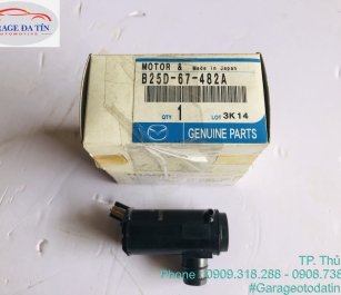 bom-nuoc-rua-kinh-mazda-premacy-b25d67482a
